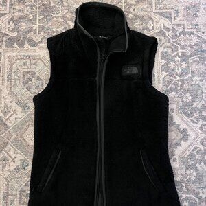 Black The North Face women's fleece vest, size Small